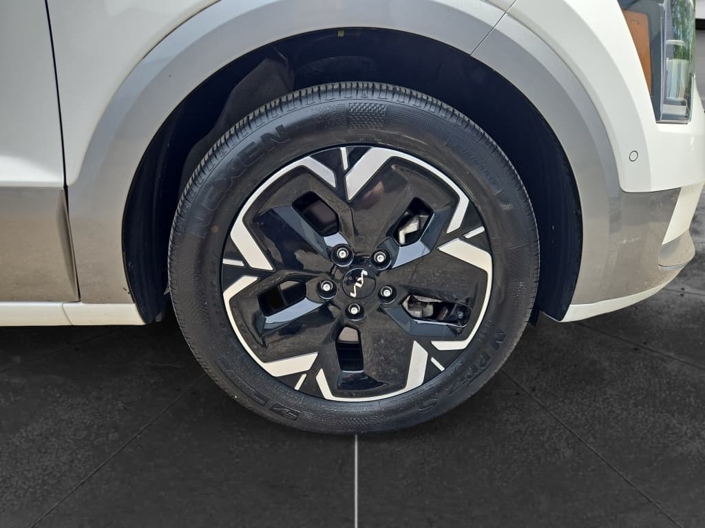 2023 Kia Niro EV view 36