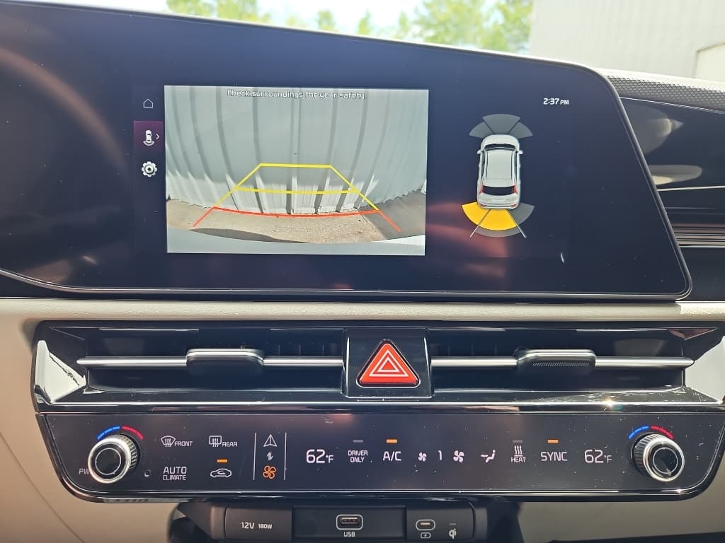 2023 Kia Niro EV view 14