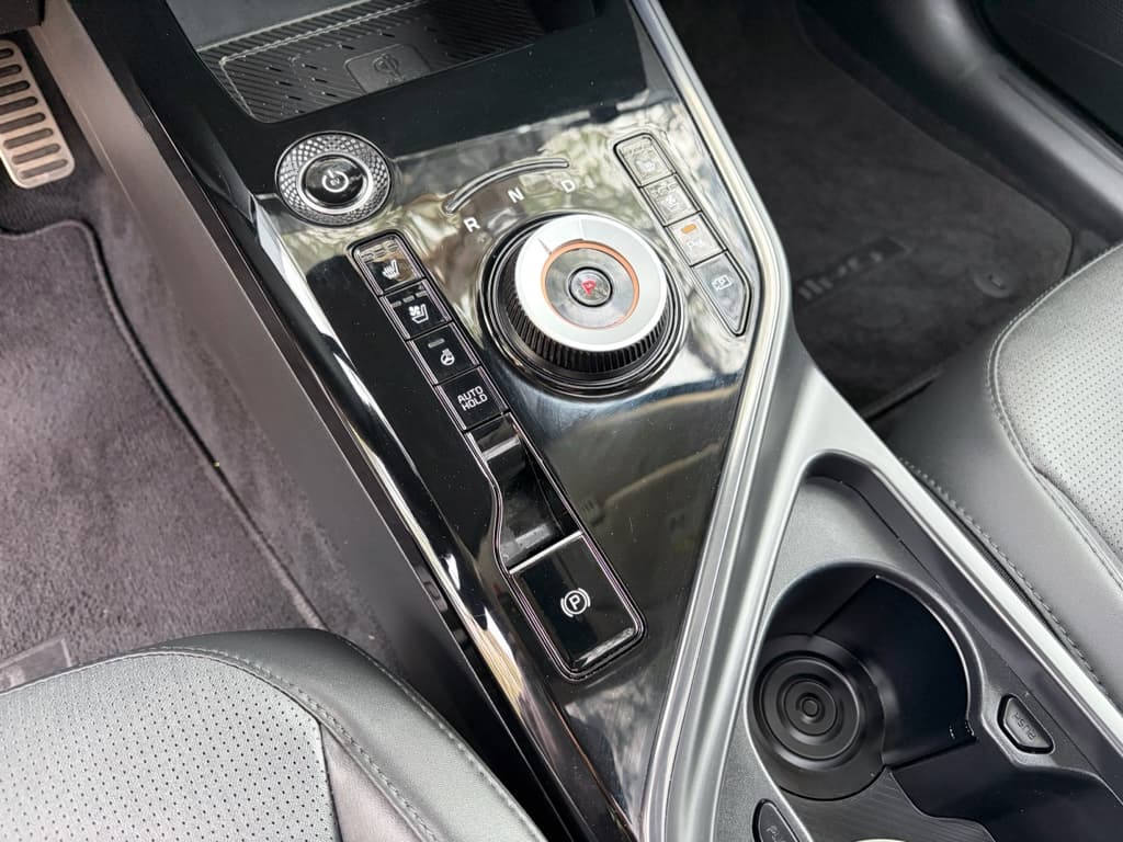 2023 Kia Niro EV view 21