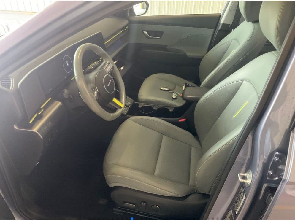 2024 Hyundai Kona view 5