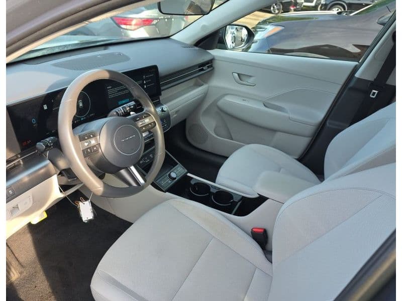 2024 Hyundai Kona view 5