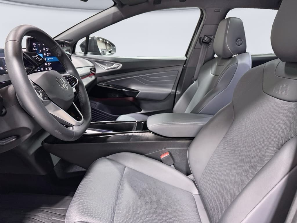 2023 Volkswagen ID.4 view 18