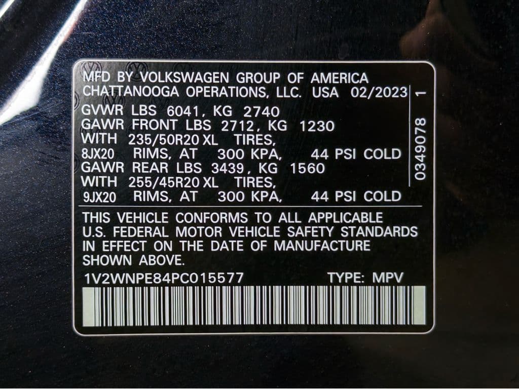 2023 Volkswagen ID.4 view 28