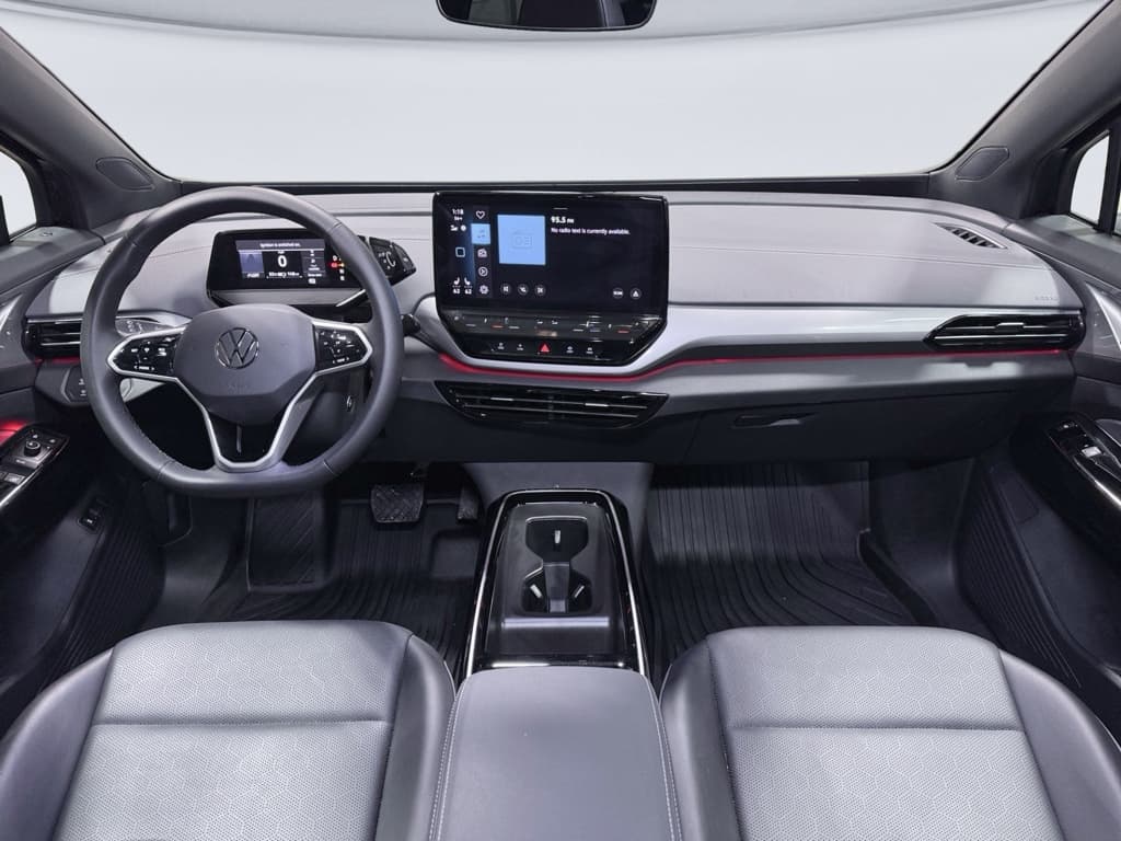 2023 Volkswagen ID.4 view 17
