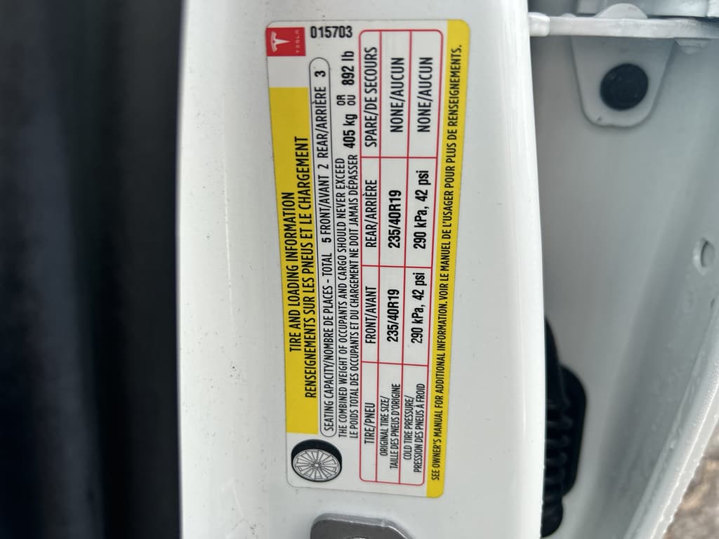 2018 Tesla Model 3 view 22