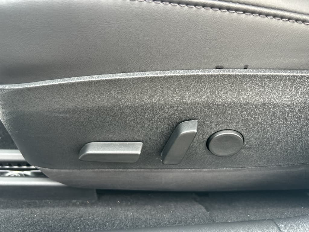 2018 Tesla Model 3 view 7