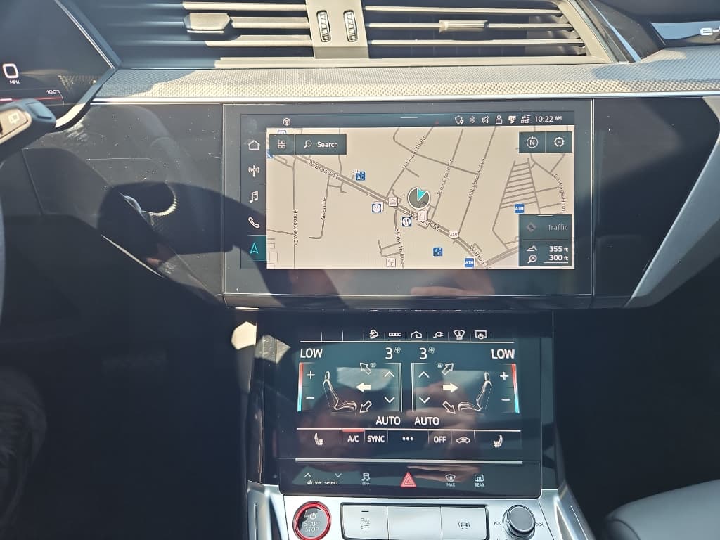 2023 Audi e-tron S view 9