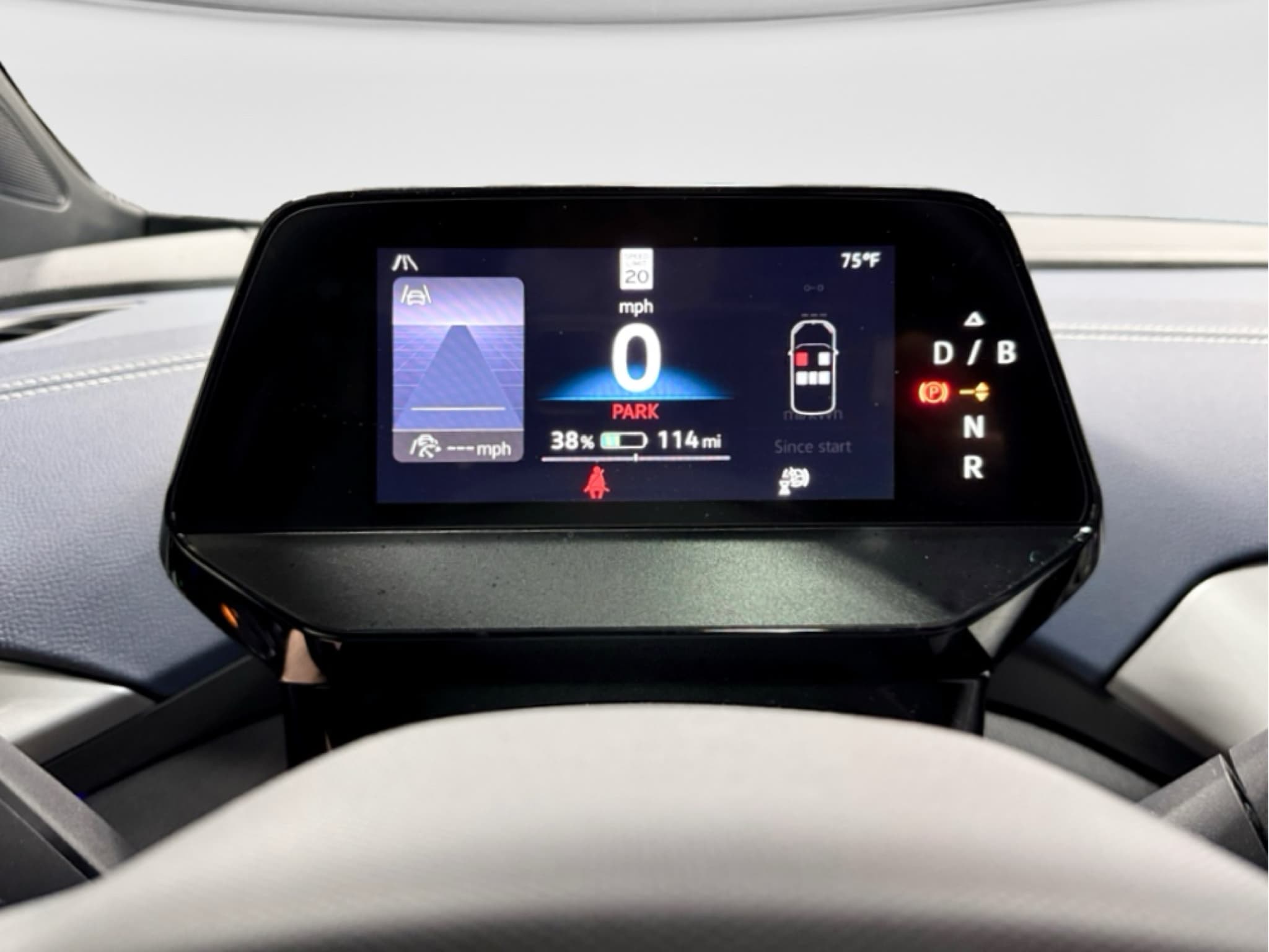 2025 Volkswagen ID.4 view 10