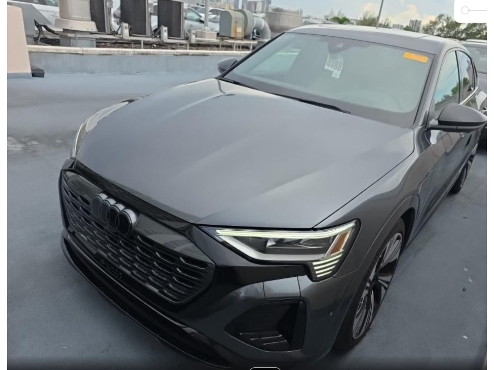 2024 Audi Q8 Sportback e-tron view 2