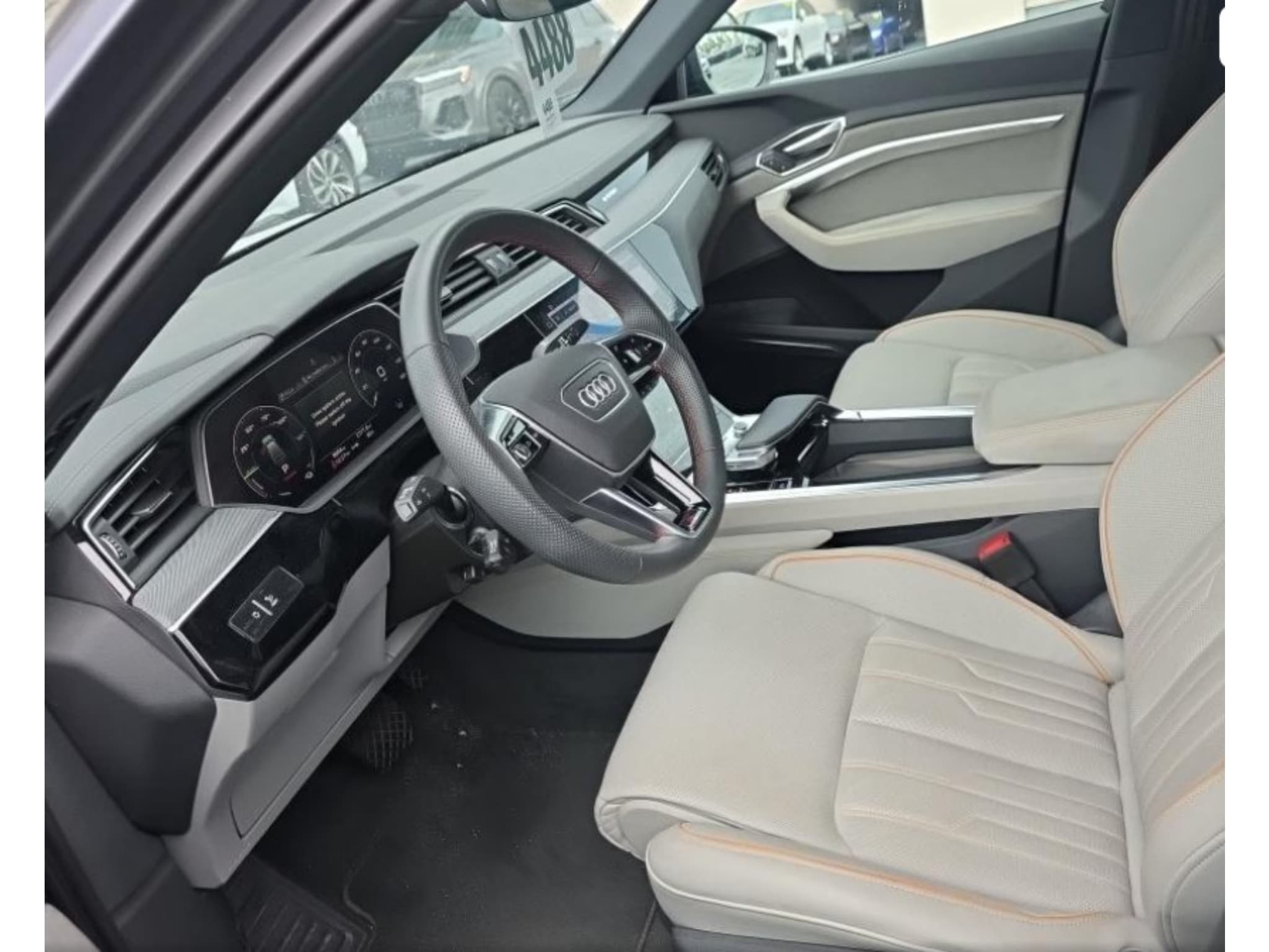 2024 Audi Q8 Sportback e-tron view 5