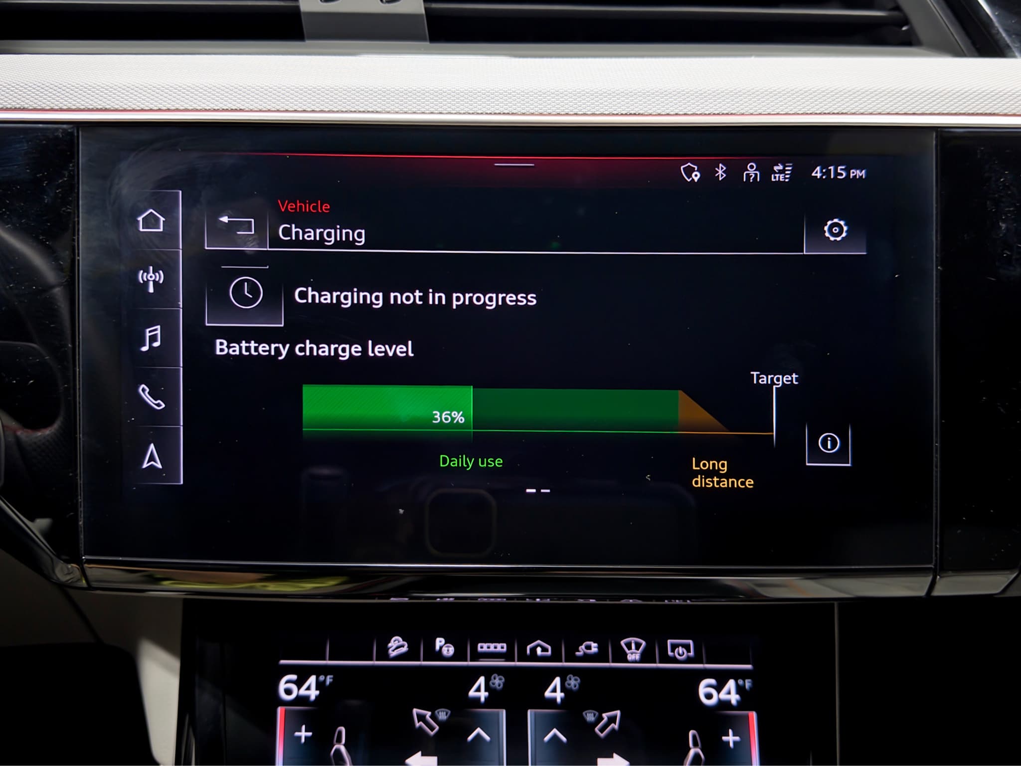 2024 Audi Q8 Sportback e-tron view 12