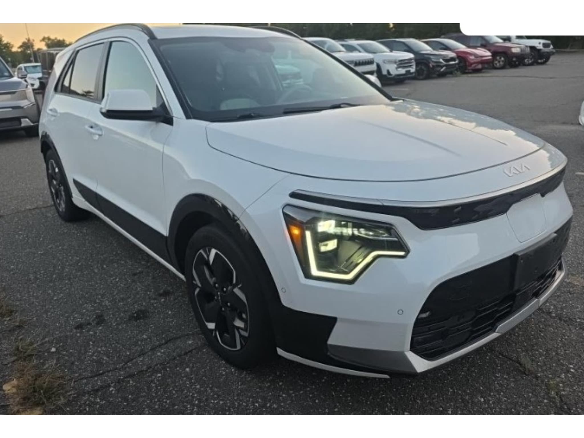 2023 Kia Niro EV view 2