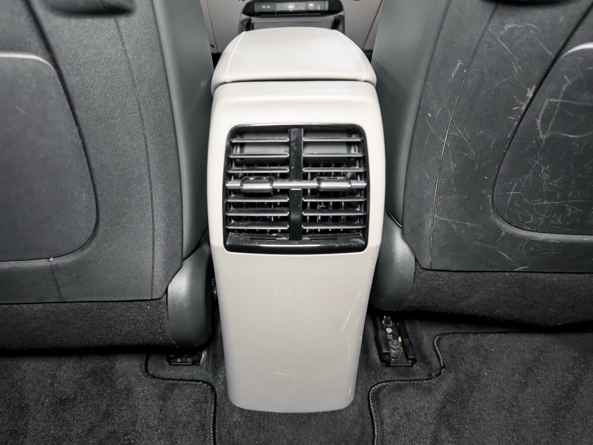 2023 Kia Niro EV view 21