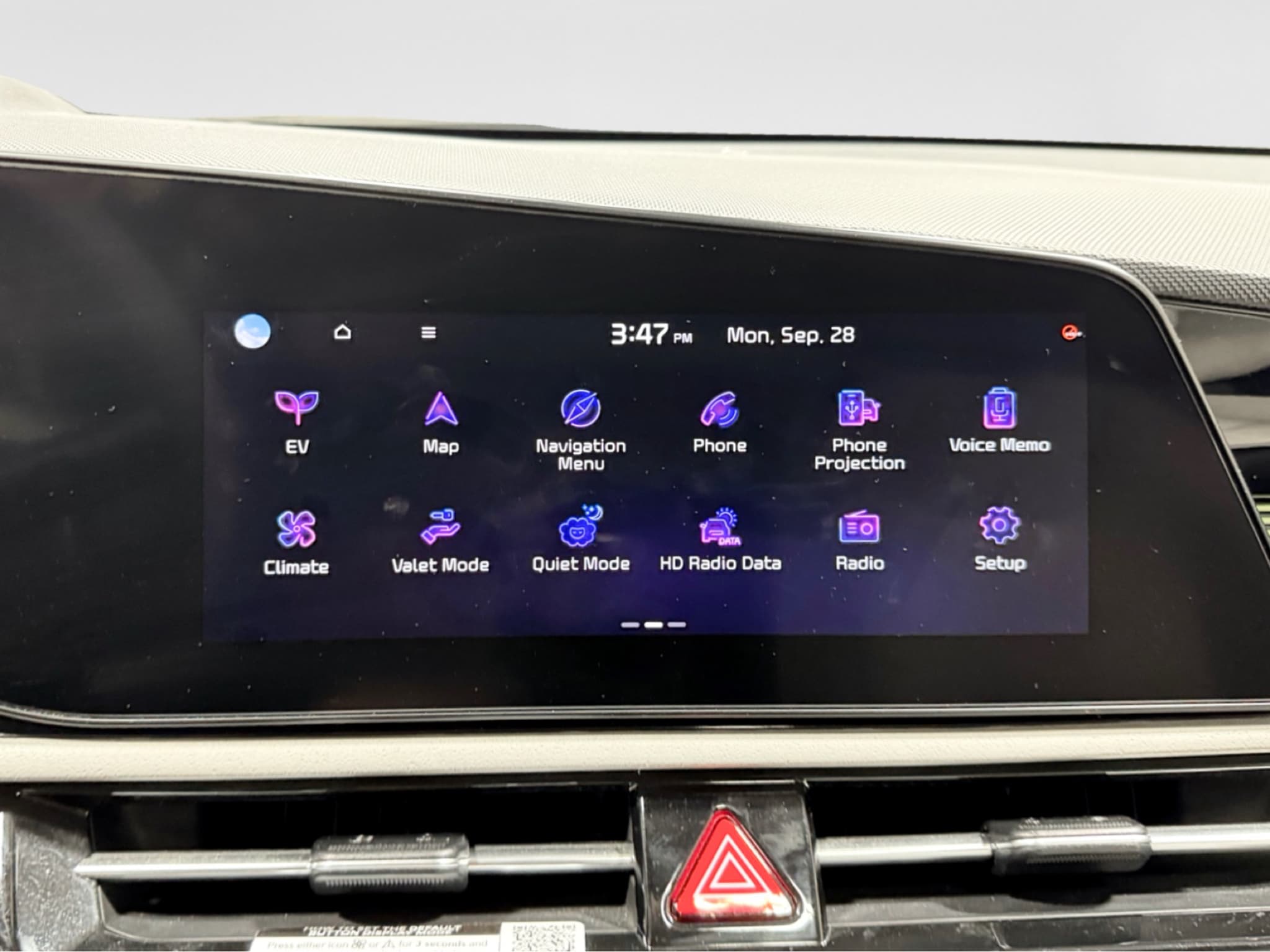 2023 Kia Niro EV view 13