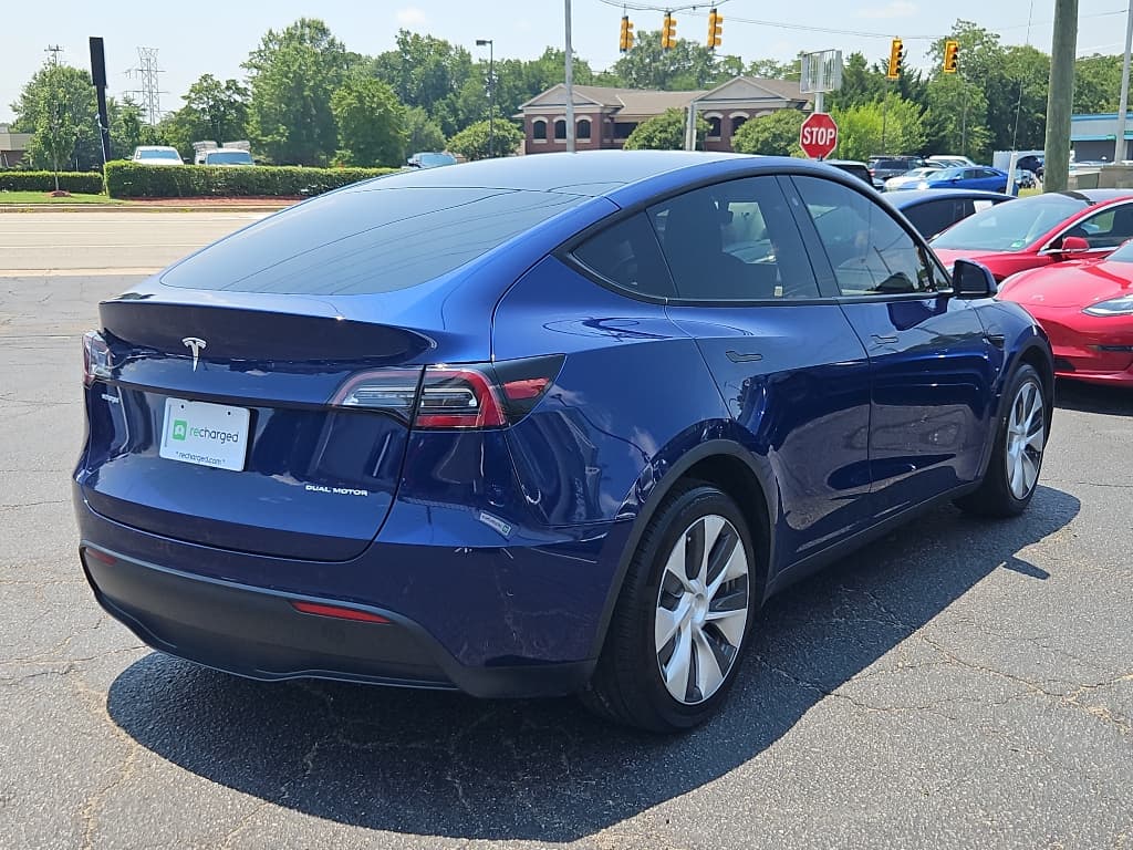 2020 Tesla Model Y view 3