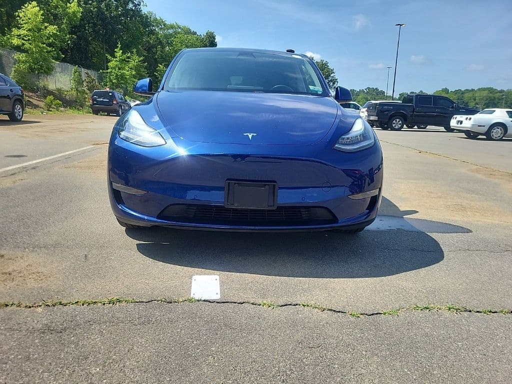 2020 Tesla Model Y view 6