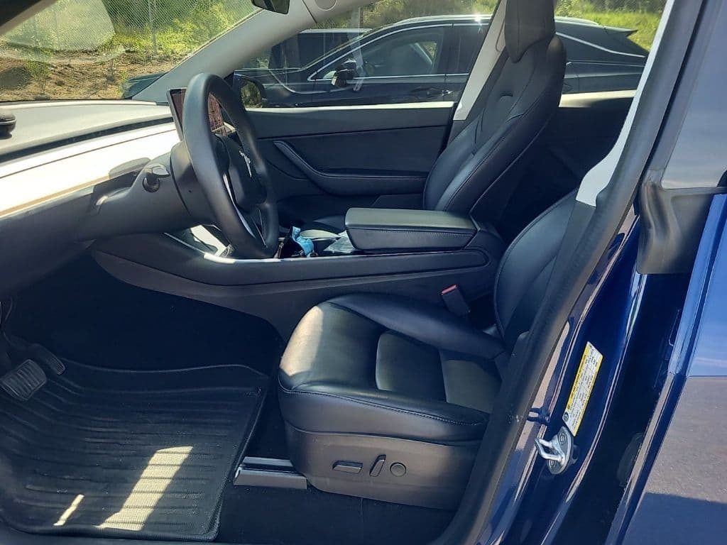 2020 Tesla Model Y view 7