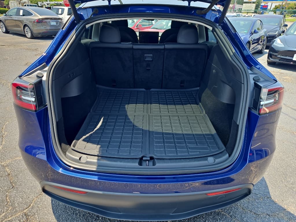 2020 Tesla Model Y view 20