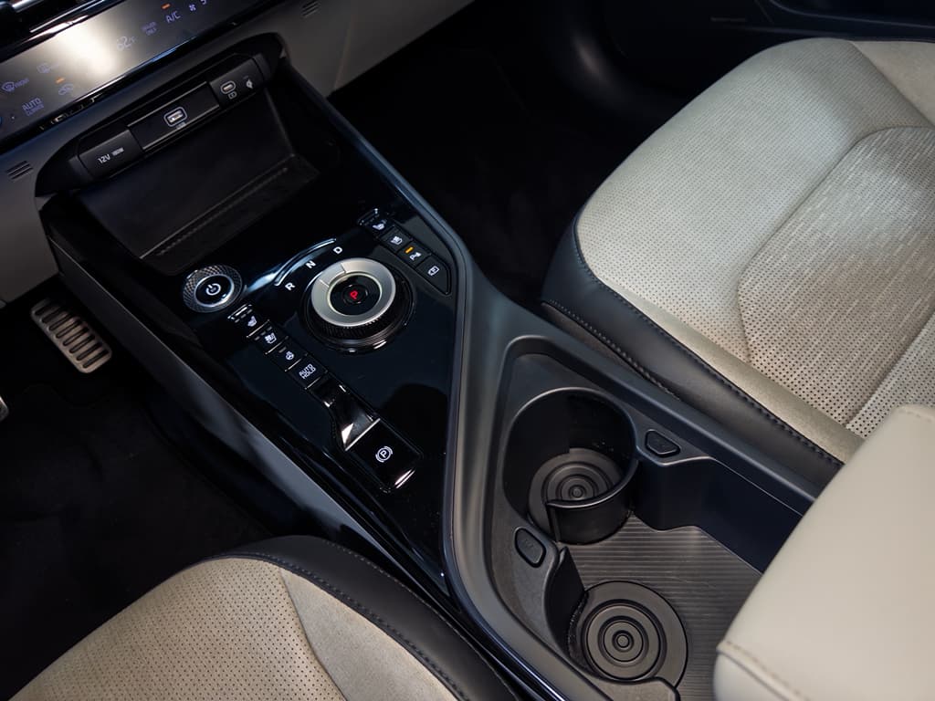 2023 Kia Niro EV view 19