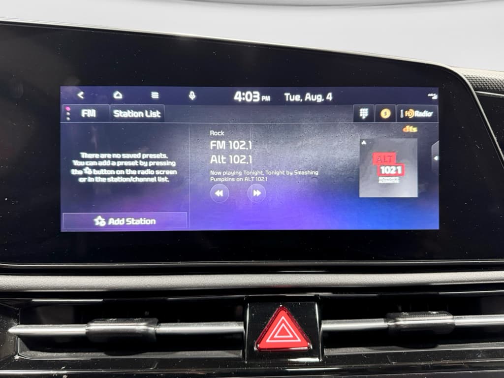 2023 Kia Niro EV view 12
