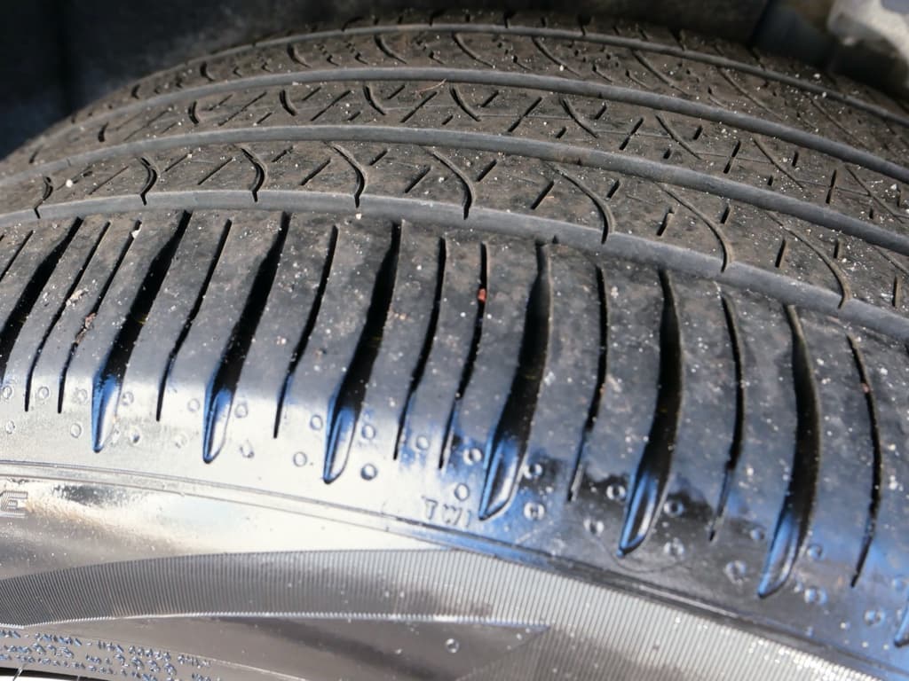 2024 Volkswagen ID.4 view 33