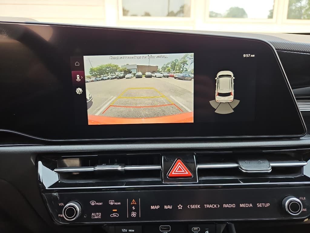 2023 Kia Niro EV view 16