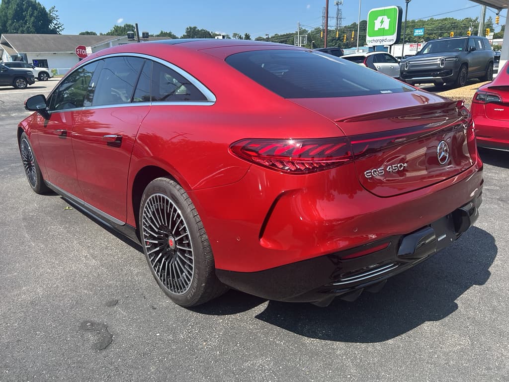 2022 Mercedes-Benz EQS view 2