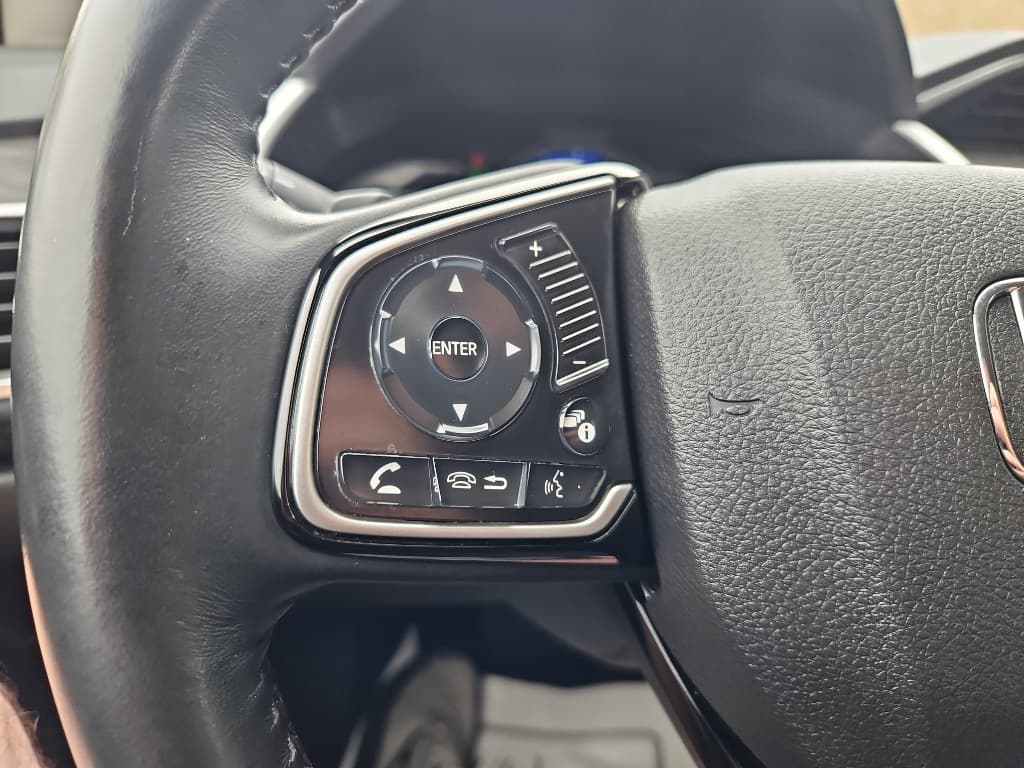 2018 Honda Clarity view 8