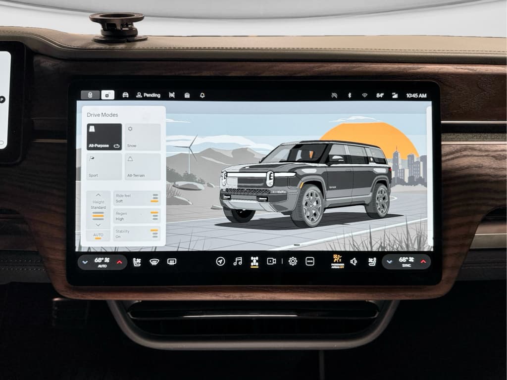 2023 Rivian R1S view 12