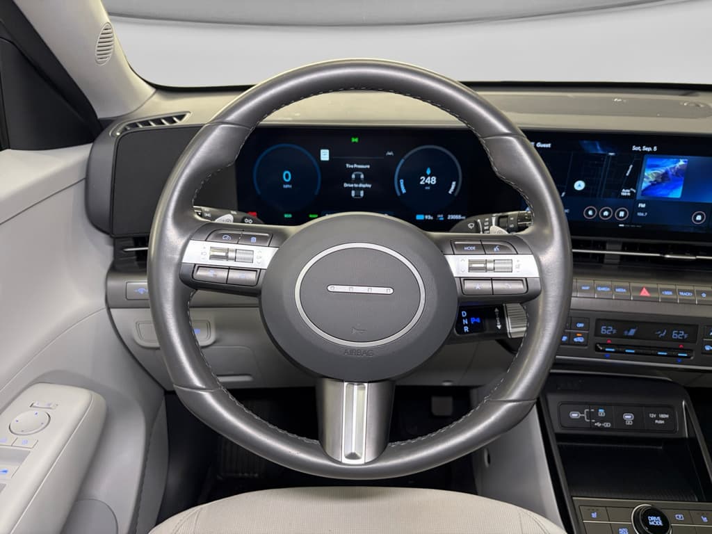 2024 Hyundai Kona view 9