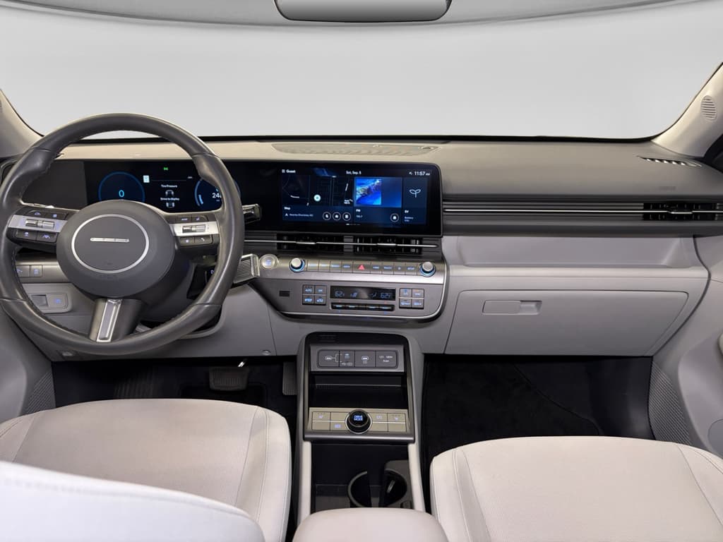 2024 Hyundai Kona view 17