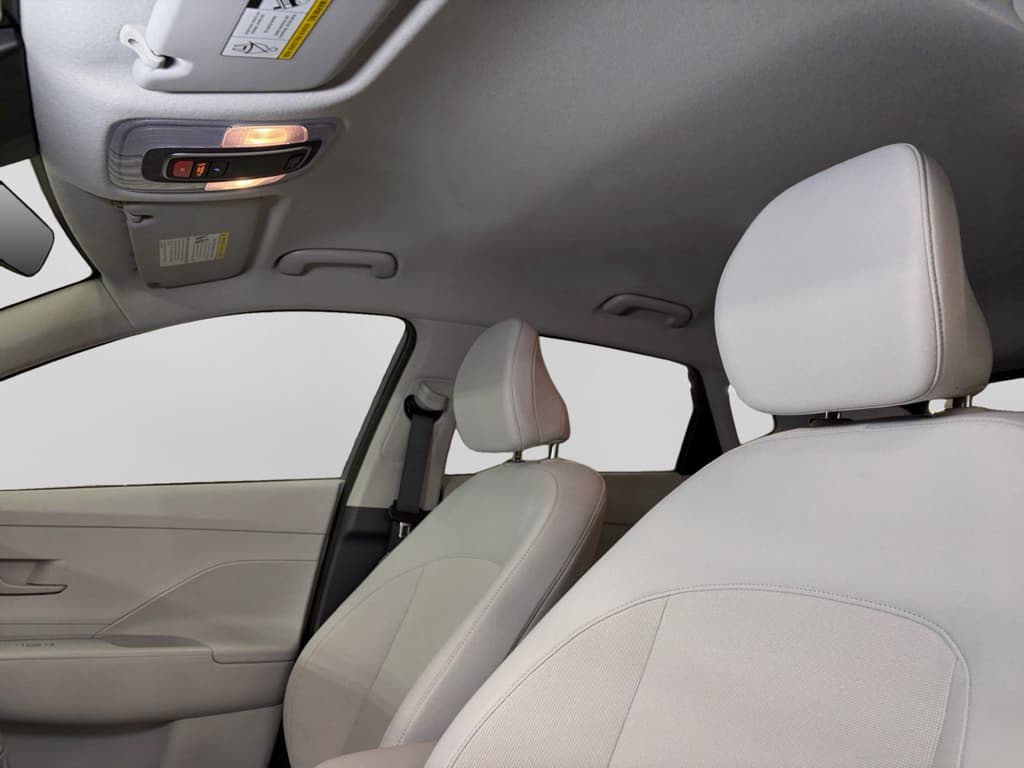 2024 Hyundai Kona view 25