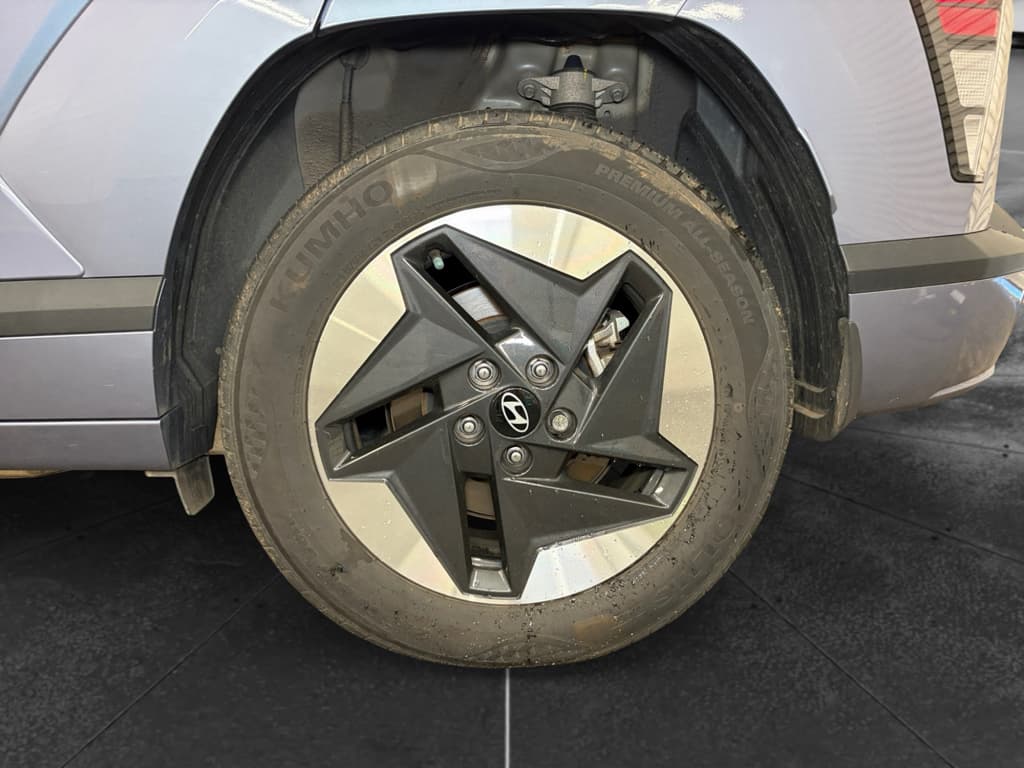 2024 Hyundai Kona view 34