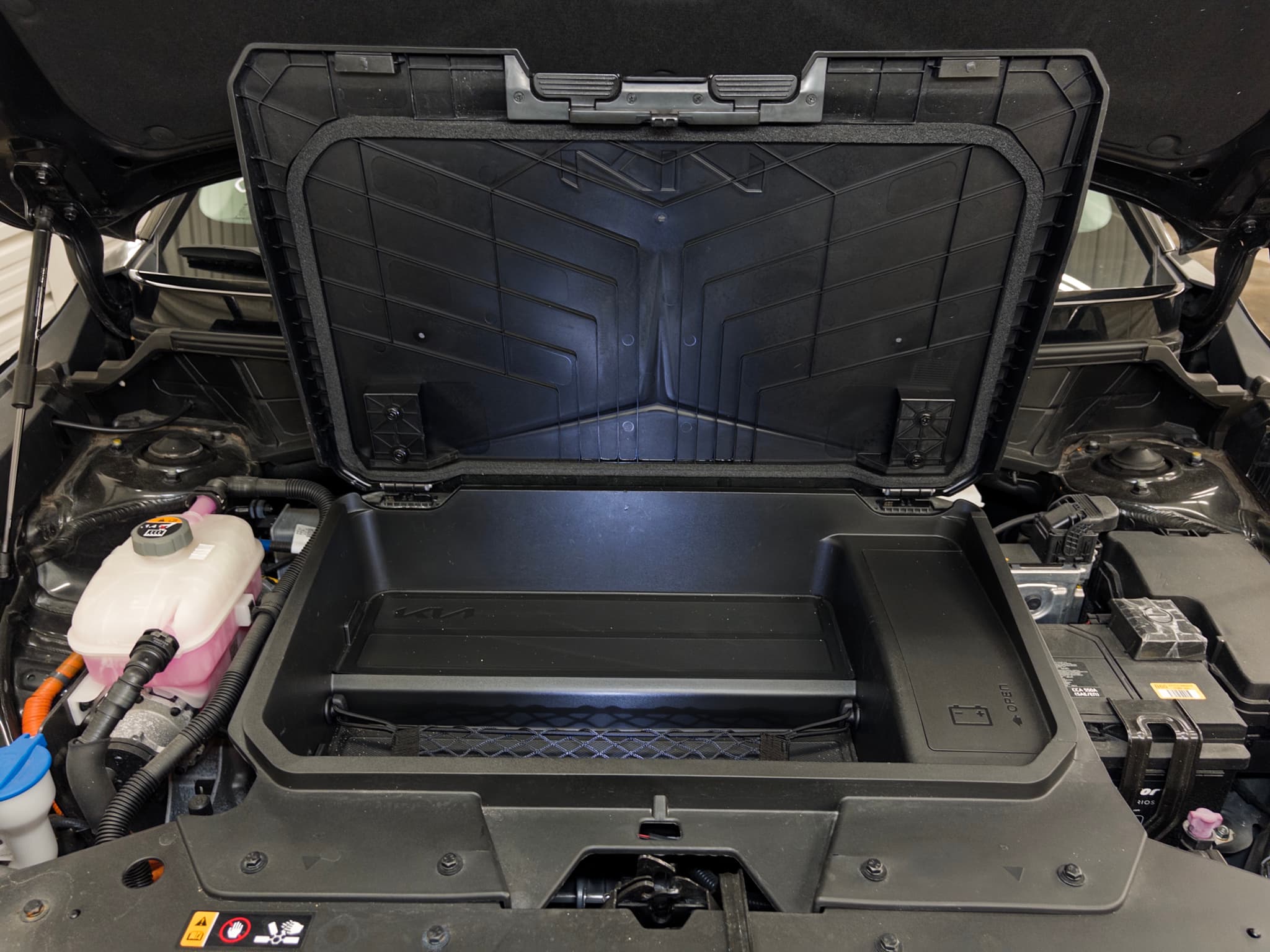 2023 Kia Niro EV view 24