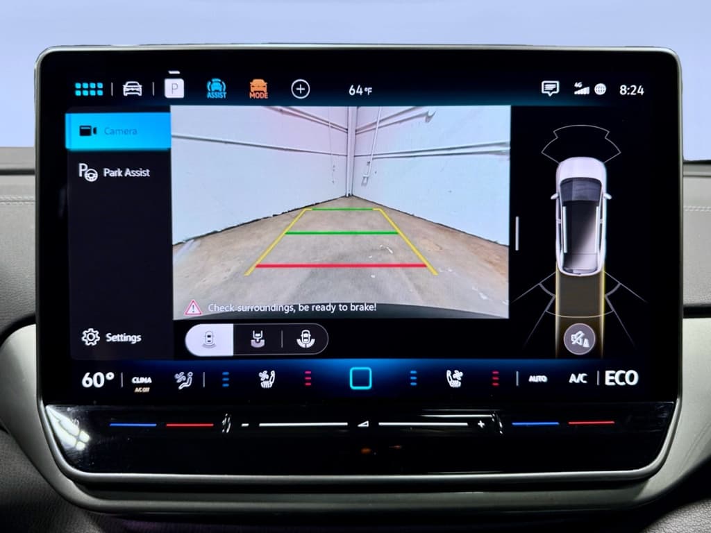 2024 Volkswagen ID.4 view 15