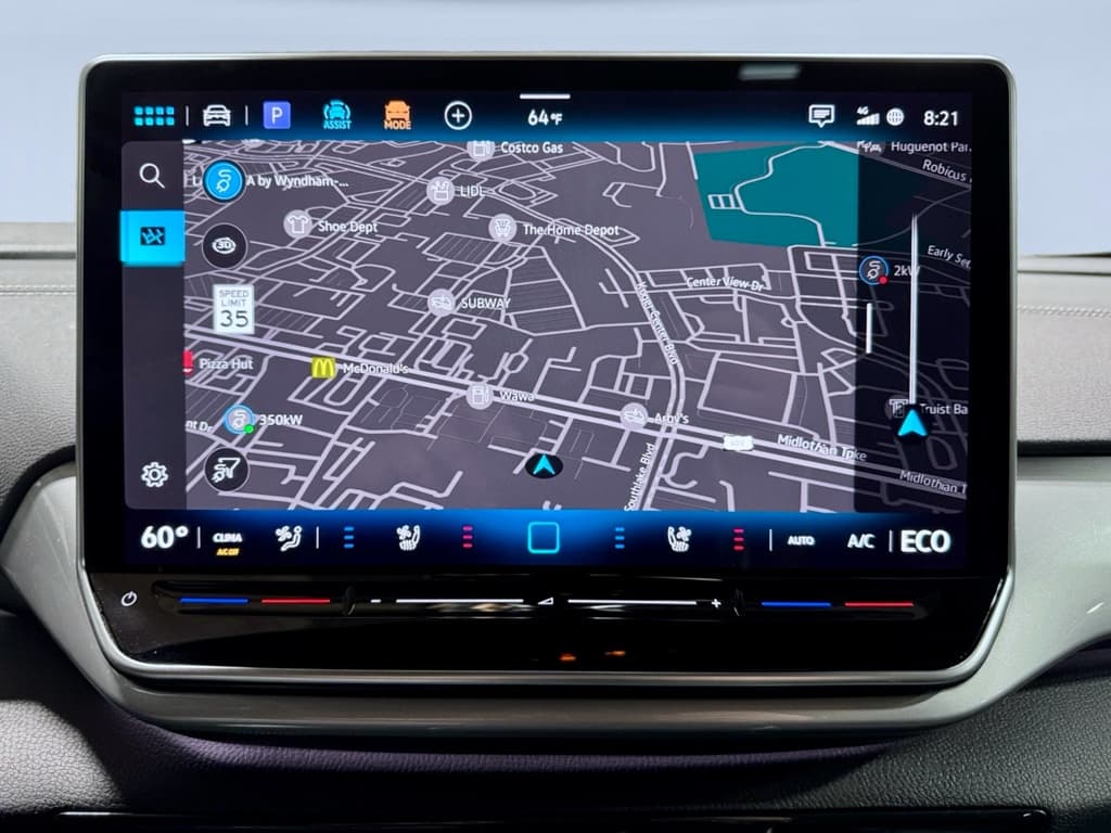 2024 Volkswagen ID.4 view 10