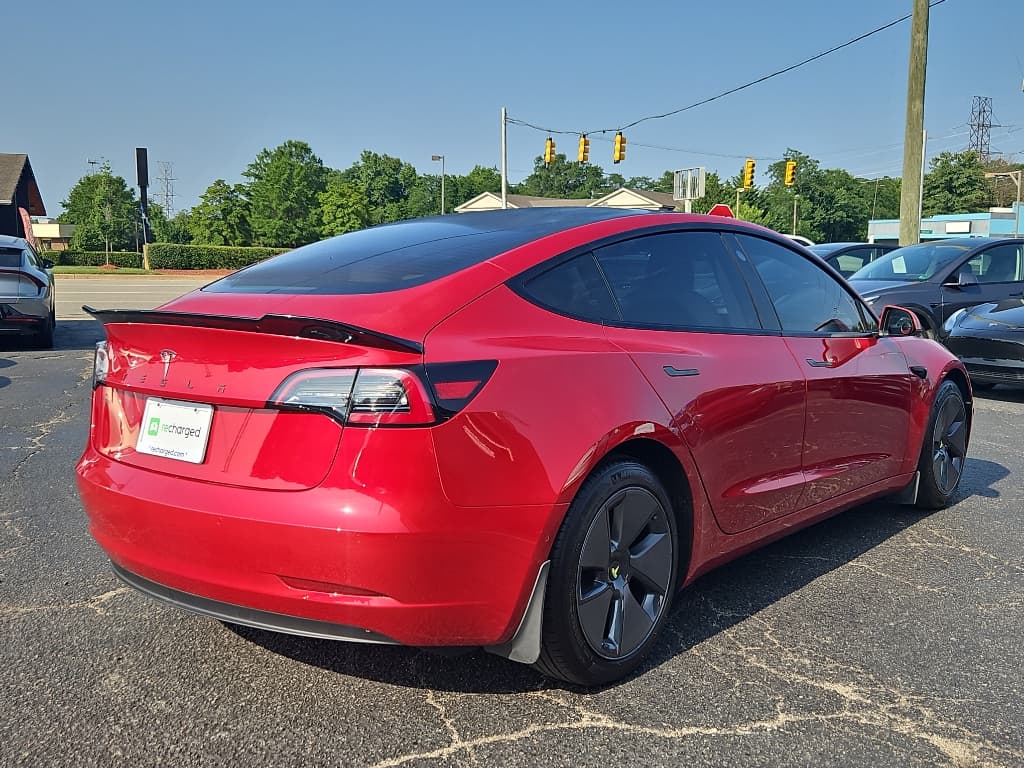 2021 Tesla Model 3 view 3