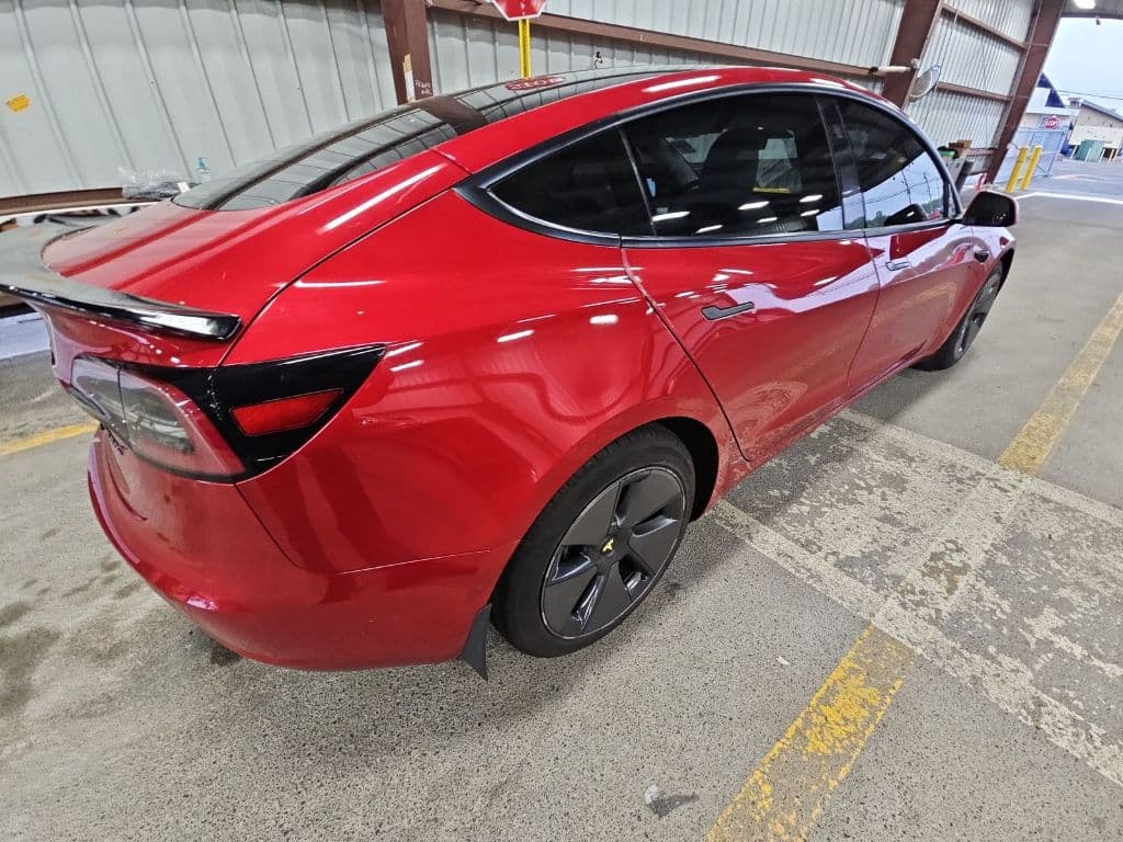 2021 Tesla Model 3 view 3