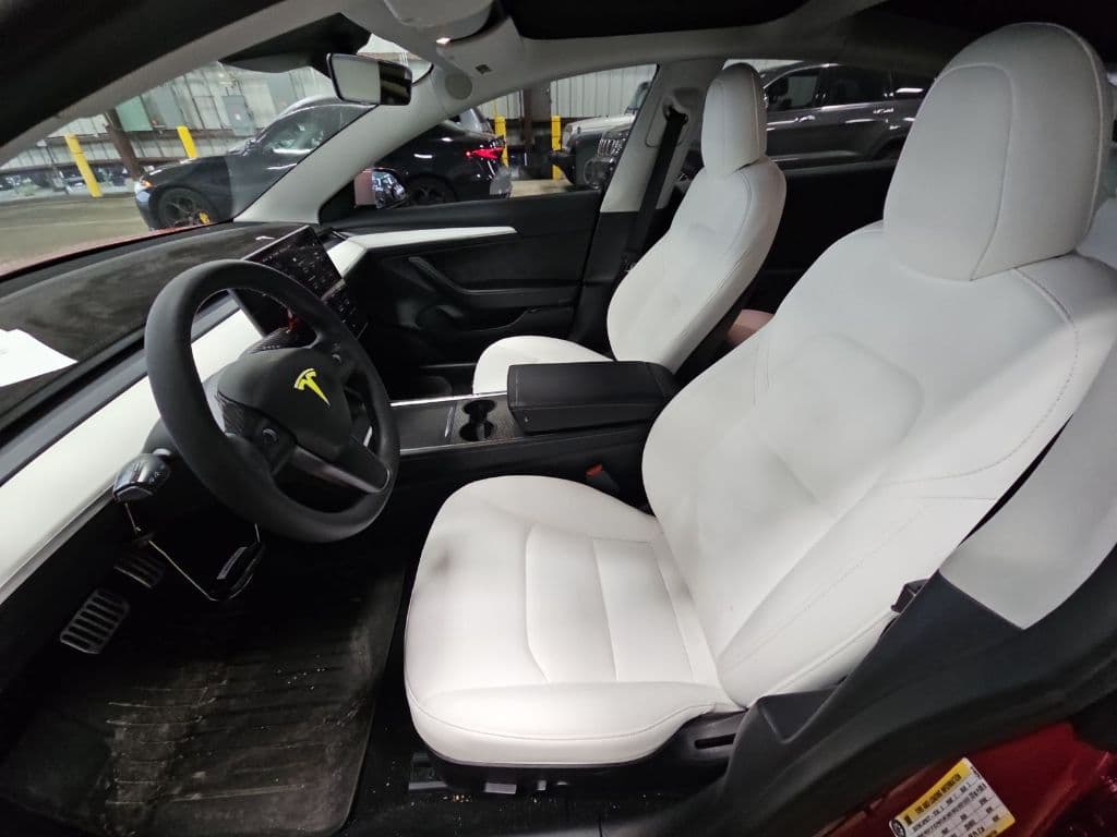 2021 Tesla Model 3 view 5