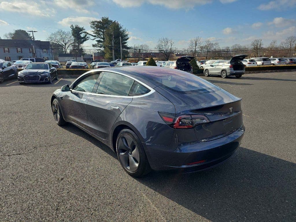 2018 Tesla Model 3 view 2