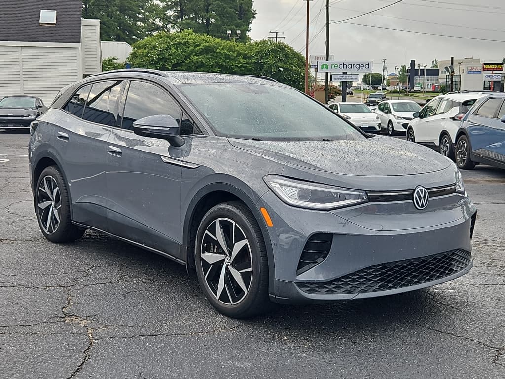2023 Volkswagen ID.4 view 4