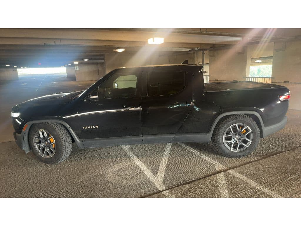 2023 Rivian R1T view 2