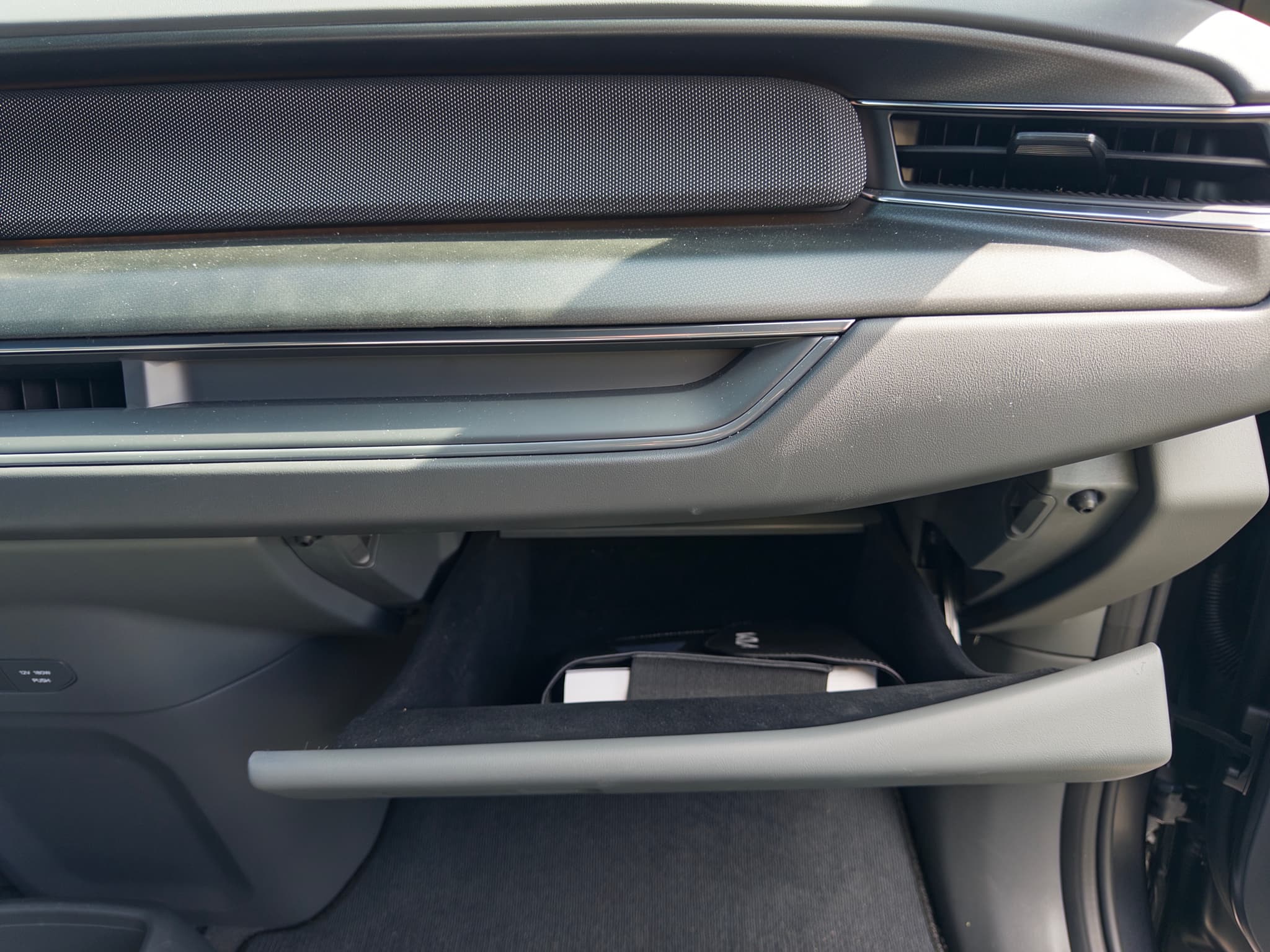 2026 Kia EV9 view 20
