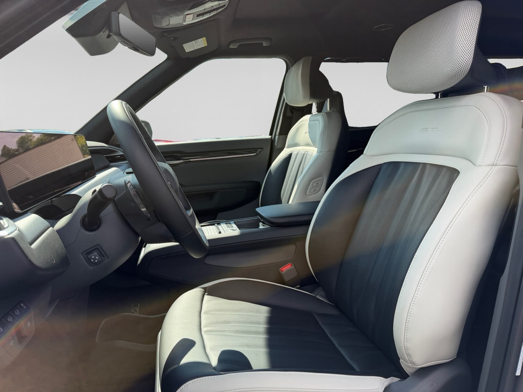 2026 Kia EV9 view 17