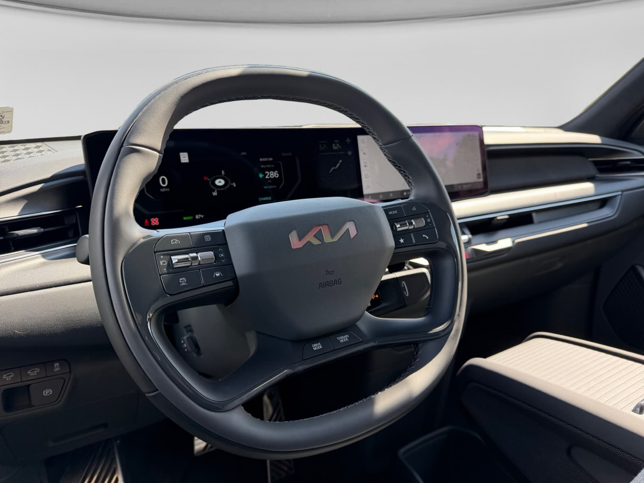 2026 Kia EV9 view 10