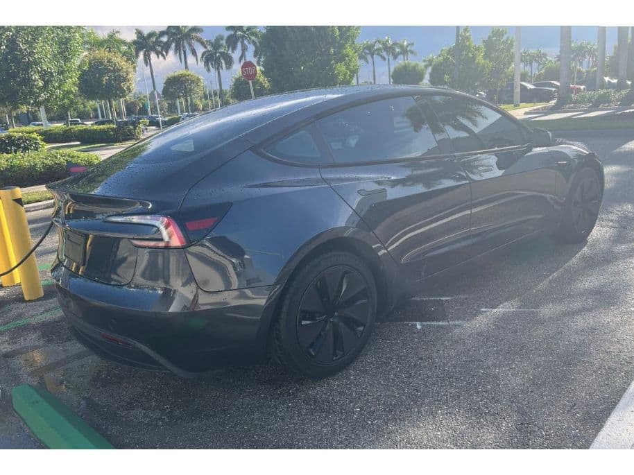 2025 Tesla Model 3 view 4