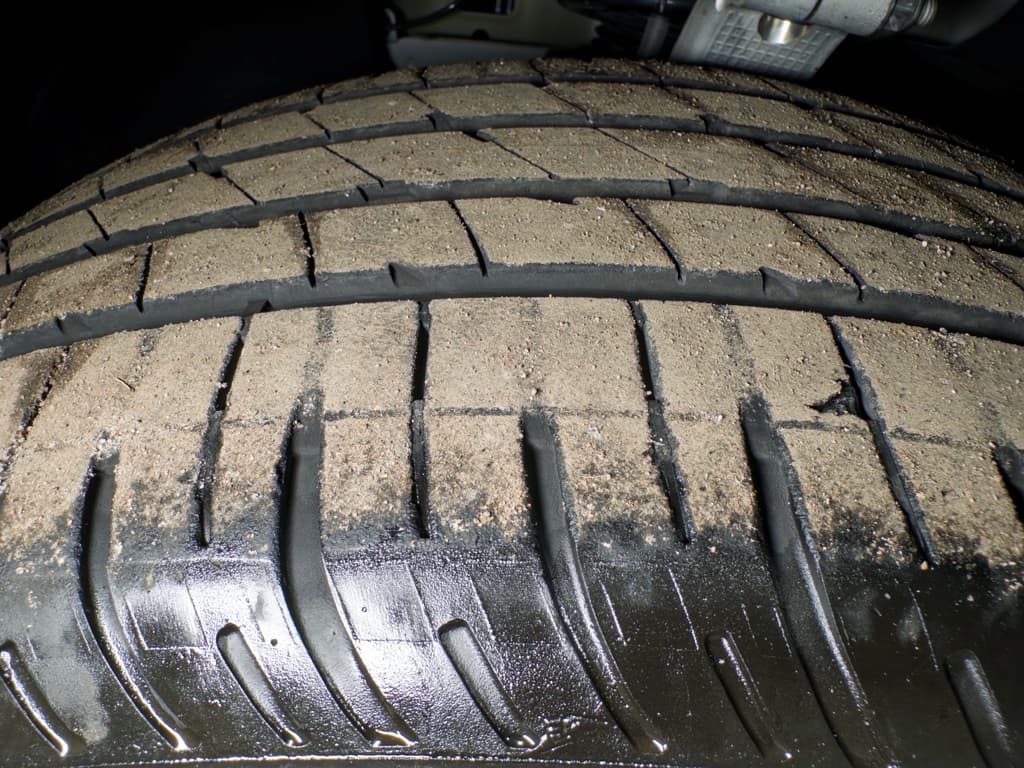 2022 Tesla Model Y view 34