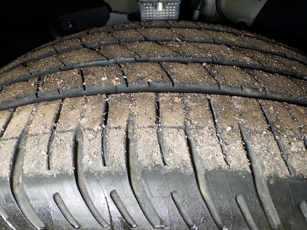 2022 Tesla Model Y view 32