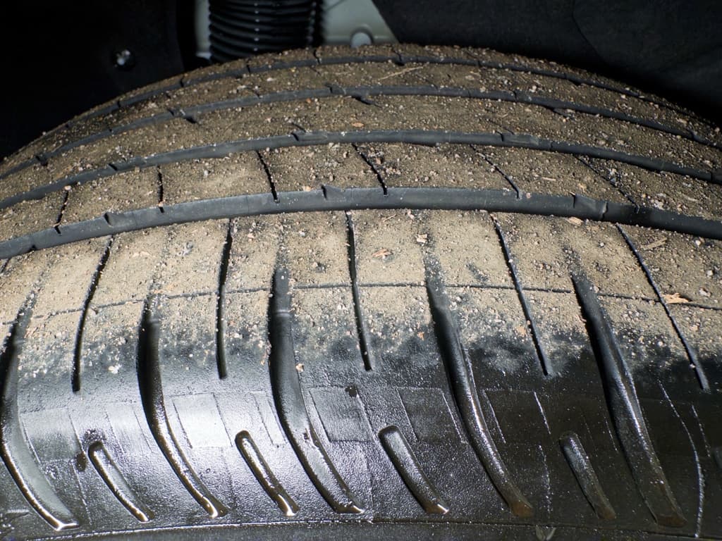 2022 Tesla Model Y view 30