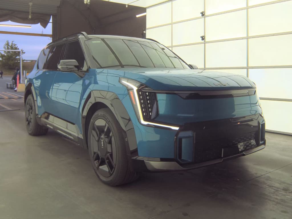 2024 Kia EV9 view 2